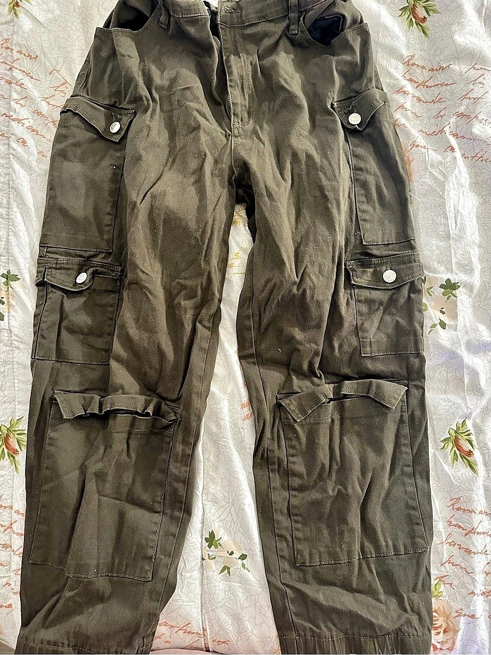 Almost Famous Cargo Jogger Pants in Green Size Large